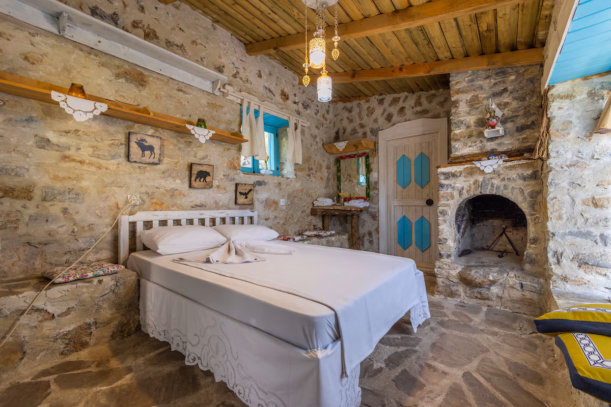 Honeymoon Stone House 2